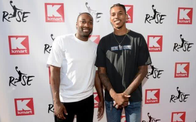 球队则以此 球队则以此