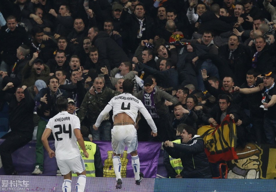 同时释放穆 同时释放穆